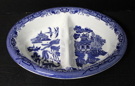 Churchill England Blue Willow Oval Divided Vegetable Dish ~ 10&quot; x 7.25&quot; ~ Nice - £27.37 GBP