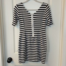 Women&#39;s Banana Republic Black and White Striped Dress Size 4 - £16.34 GBP