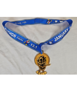 Walt Disney World Half Marathon Medal Donald Duck Cigna 26.2 January 8 2011 - £15.39 GBP