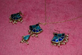 Beautiful Vintage Beaded Cloisonne Like Necklace Earring Set Jeweled Dangle - £103.90 GBP