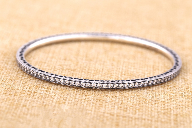 925 Sterling Silver Twinkling Forever with Clear CZ Round Bangle Bracelet