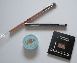 Makeup Bundle - Shader Brush, Gel Eyeliner Pencil, Strobing Balm, Eyeshadow - £27.38 GBP