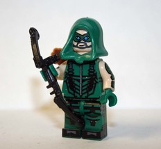 Green Arrow Oliver Queen TV Show Minifigure - £4.53 GBP