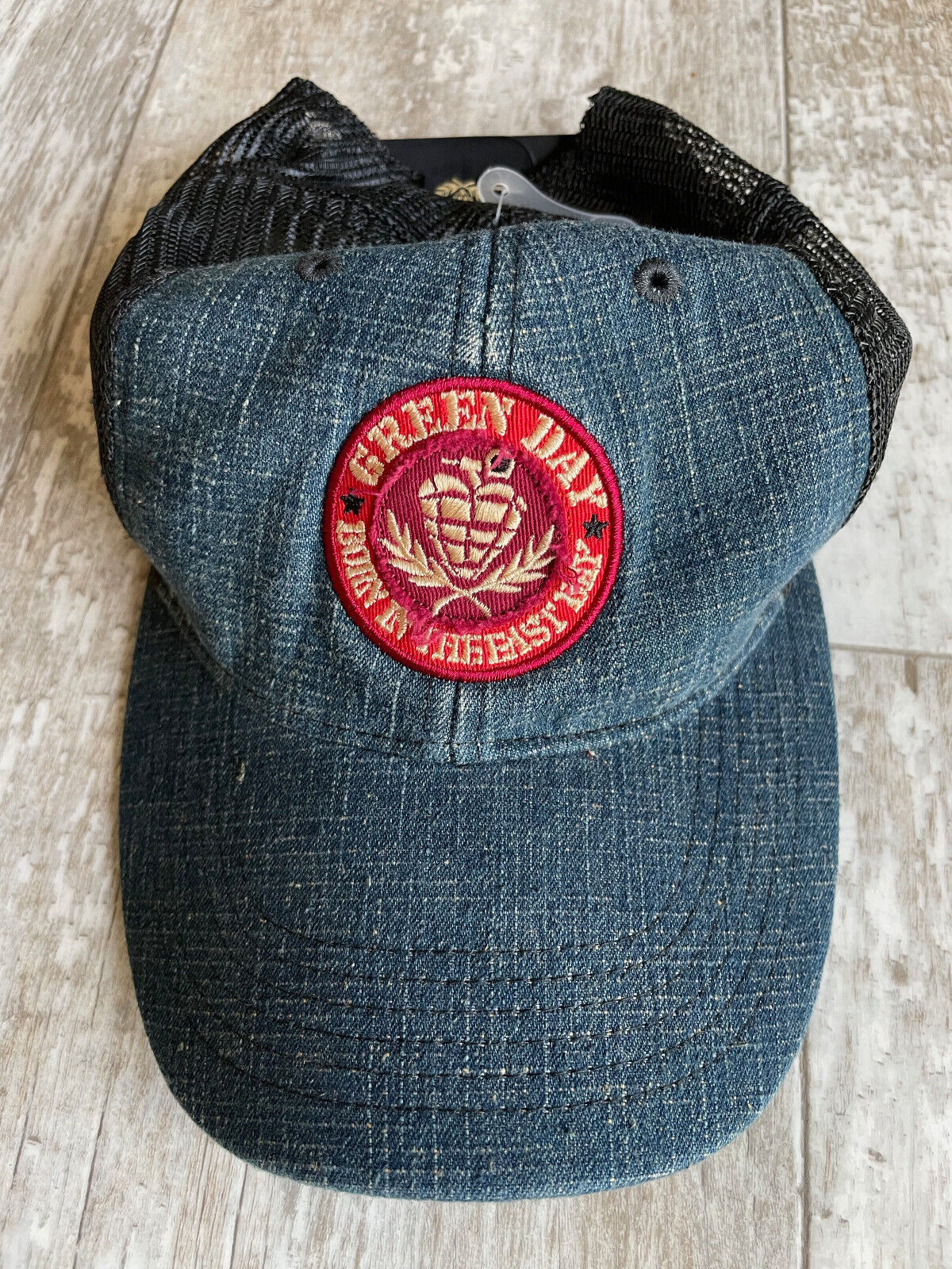 Primary image for Unworn Green Day Born In The East Bay Denim Mesh Back Snapback Trucker Hat