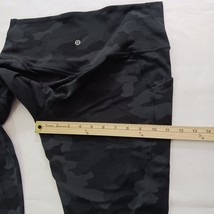 Lululemon Women's High-Rise Black Camo Leggings Measured Sz 10 (30"×23.5") image 10