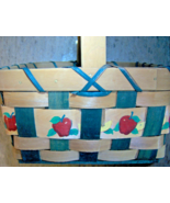 red Apple Basket Woven Wood hold 6-8 Apples Fruit Square w/ handle 7 3/4... - $216.14 CAD