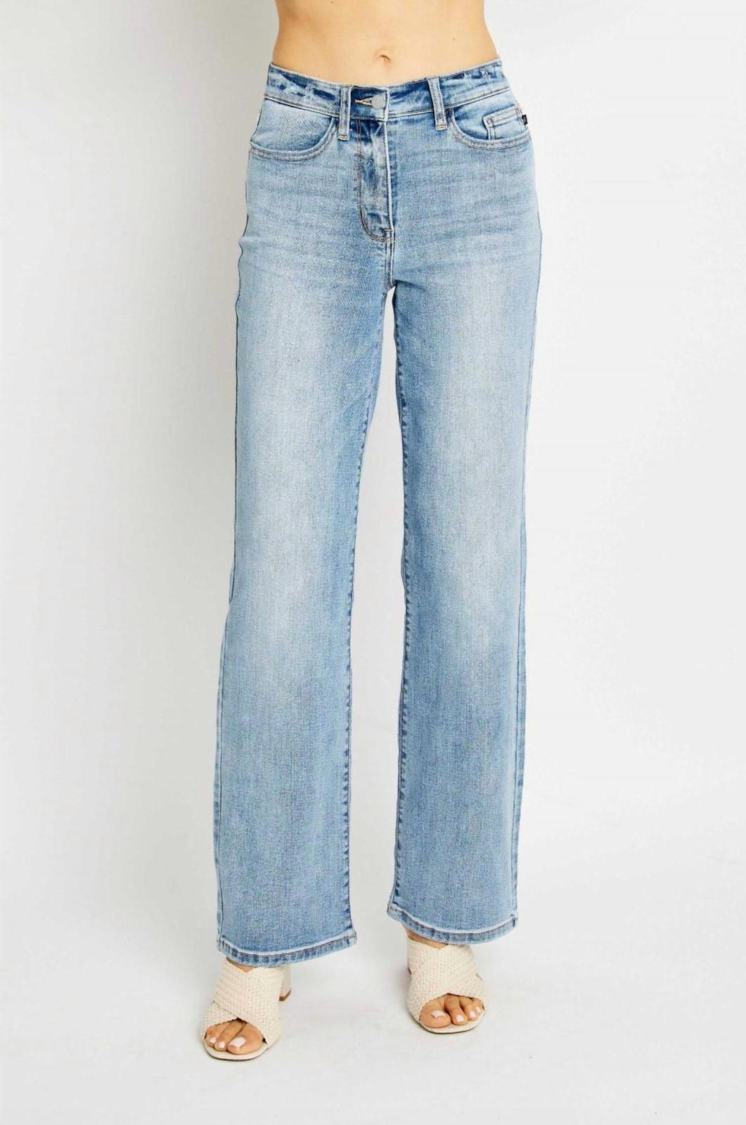 Judy Blue High Waist Straight Leg Jeans Light Wash - $42.00