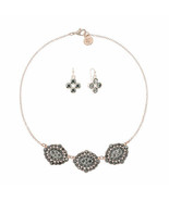 Liz Claiborne Rose Gold Tone Oval Necklace And Earring Set New In Box - $26.45 CAD