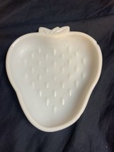 Vintage Hazel Atlas White Milk Glass Strawberry Shape Plate Trinket Dish Fruit - £3.87 GBP