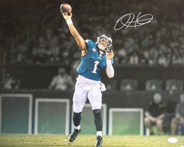 Jalen Hurts Firmado 16x20 Philadelphia Eagles Lanzando Foto JSA - £178.32 GBP