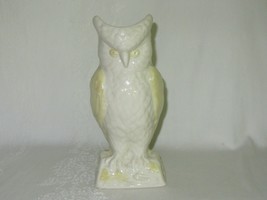 Belleek Ireland Porcelain Owl Vase Figurine Vintage White Yellow Lustre - £26.50 GBP