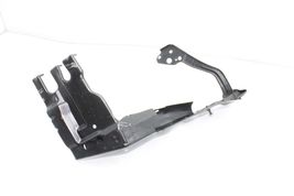 07-13 MERCEDES-BENZ W221 S600 LH LEFT DRIVER SIDE HEADLIGHT MOUNT BRACKET E4556 image 8