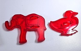 Vintage Red Plastic Cookie Cutter Lot Elephant Duck Mid Century 3in 1950s - $128.93 MXN