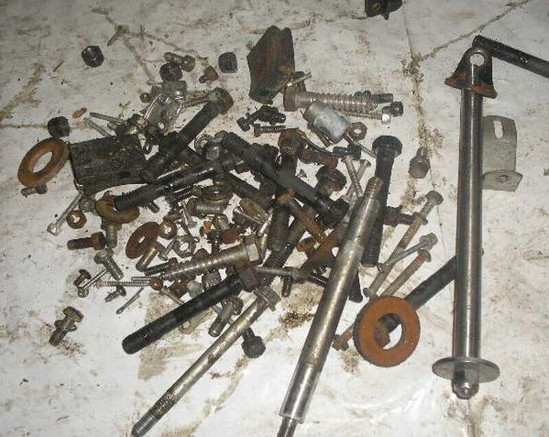 1978 Glastron V-179 w Mercruiser 140 HP Nuts Bolts &amp; Miscellaneous Hardware - $13.88