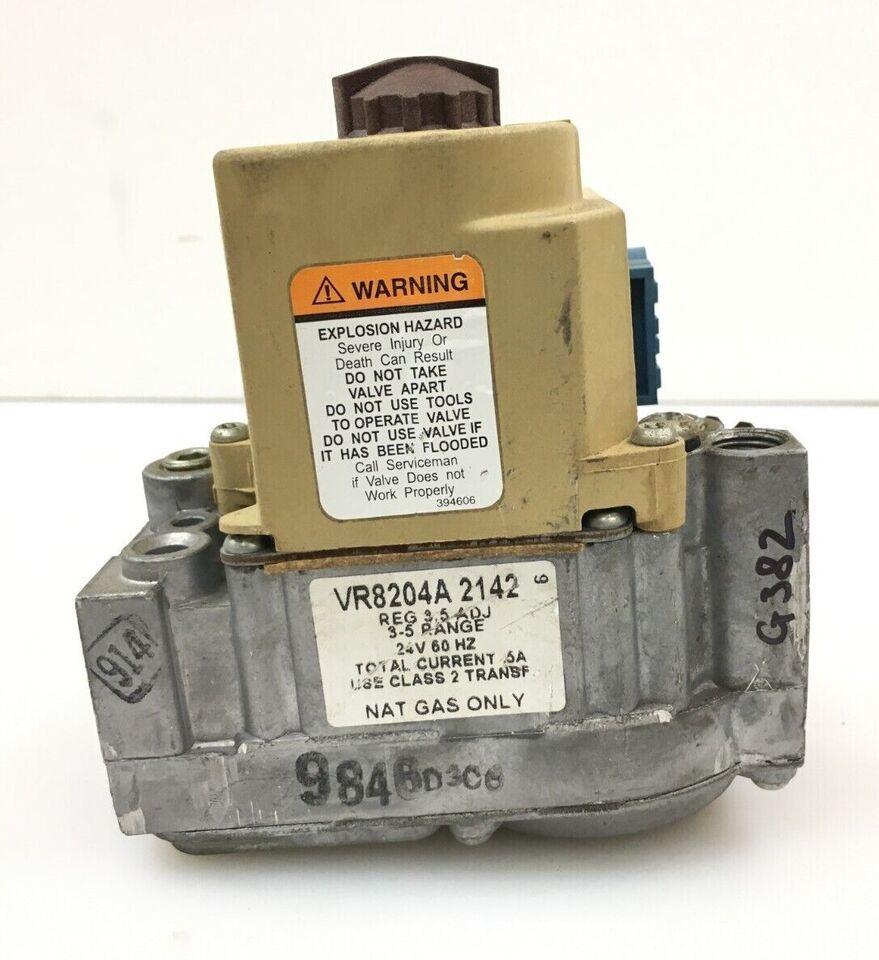 Honeywell VR8204A2142 Furnace Gas Valve inlet 1/2&quot; outlet 1/2&quot; used #G382 - $34.60