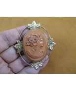 (CM9A-22) Psyche GREEK MYTHOLOGY tan colored CAMEO brass Pin pendant Jew... - €29,23 EUR