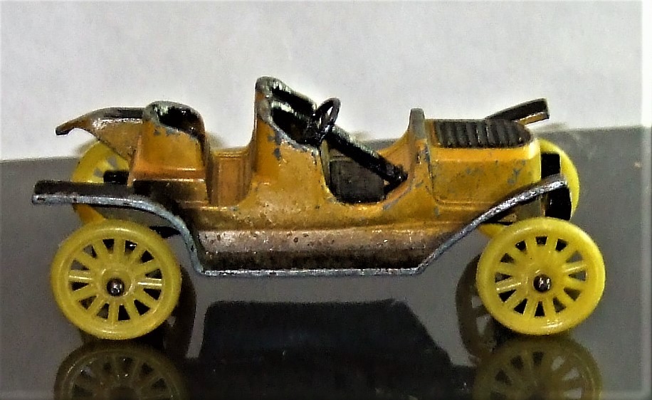 Vintage TootsieToy Classic Series Yellow Diecast Metal 1907 Stanley Steamer 60s - $9.00