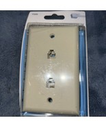 RCA Phone Jack Wall Plate TP253R - Ivory - $8.06 CAD