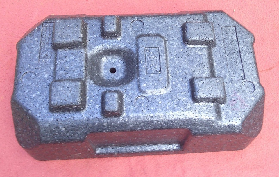 2014 - 2019 Kia Soul Mobility Tool Tire Foam Holder 09149-B2500 09149B2500 M2 Item image 2