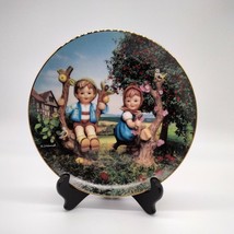 Hummel Plate Collectable 8" Danbury Mint Apple Tree Boy & Girl Numbered 1989 - $18.24