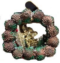 Wreath with Brass Angel In The Middle - £24.24 GBP