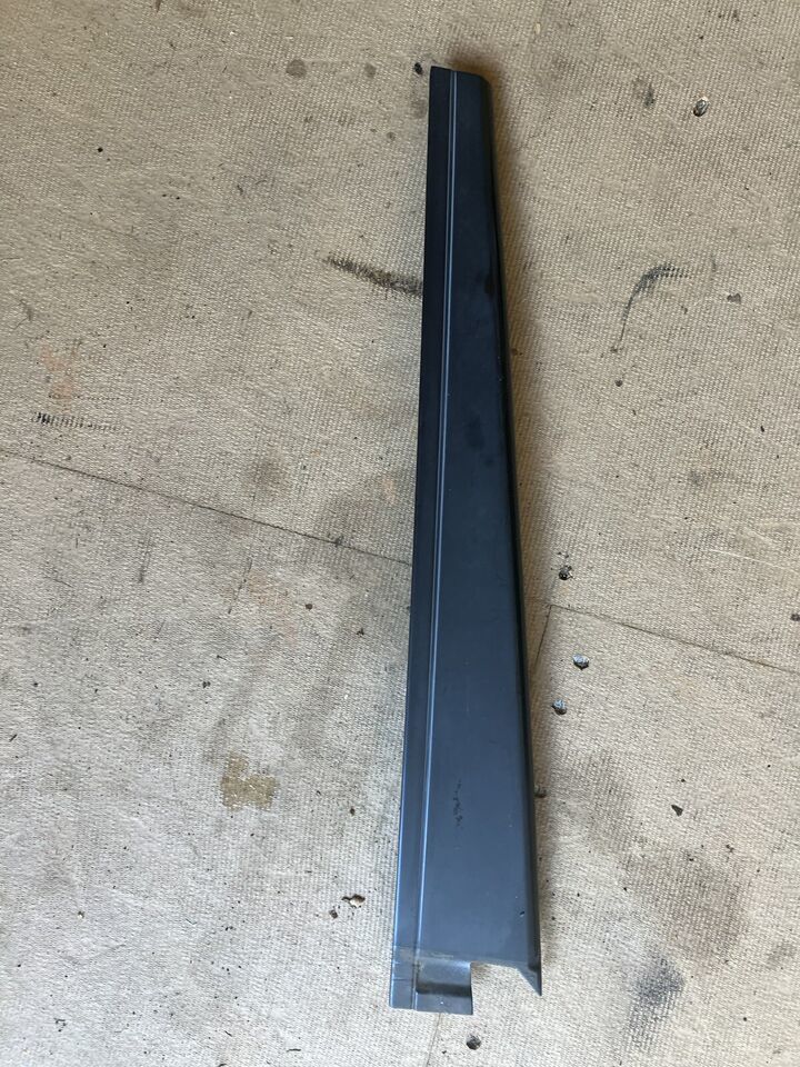 1996-2004 ACURA 3.5RL RIGHT PASSENGER REAR DOOR STRIP TRIM MOLDING PILLAR - $29.69