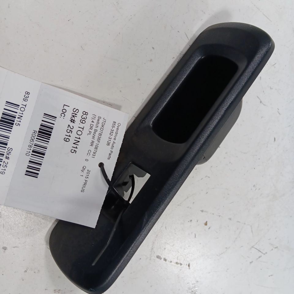 Toyota Prius C Window Switch Bezel Trim Right Rear  2017 2016 2015 2014 ... - $20.65