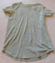 Pink by Victoria&#39;s Secret Ladies Women&#39;s Short Sleeve T Shirt Size XS Lt Green - £12.30 GBP