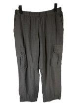BCBG Maxazria MEDIUM Olive Capri Cargo Pants Zipper Legs - PD - $24.54