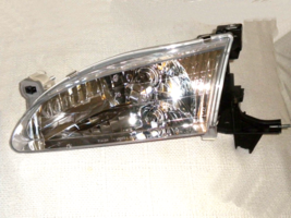 NEW 1998 1999 2000 Toyota Corolla Assembly Front Headlight Headlamp Driver side - £23.00 GBP
