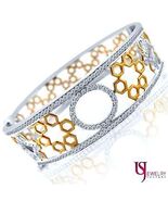Authenticity Guarantee

Women&#39;s Hinged Bangle 1.70 TCW Diamond Geometric... - €4.725,35 EUR