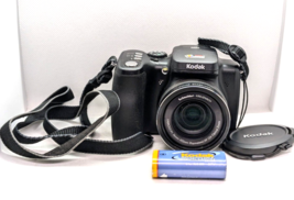 Kodak EasyShare Z812 IS Digital Camera High Def 8.1 Mega Pixels 12X IS - $26.50