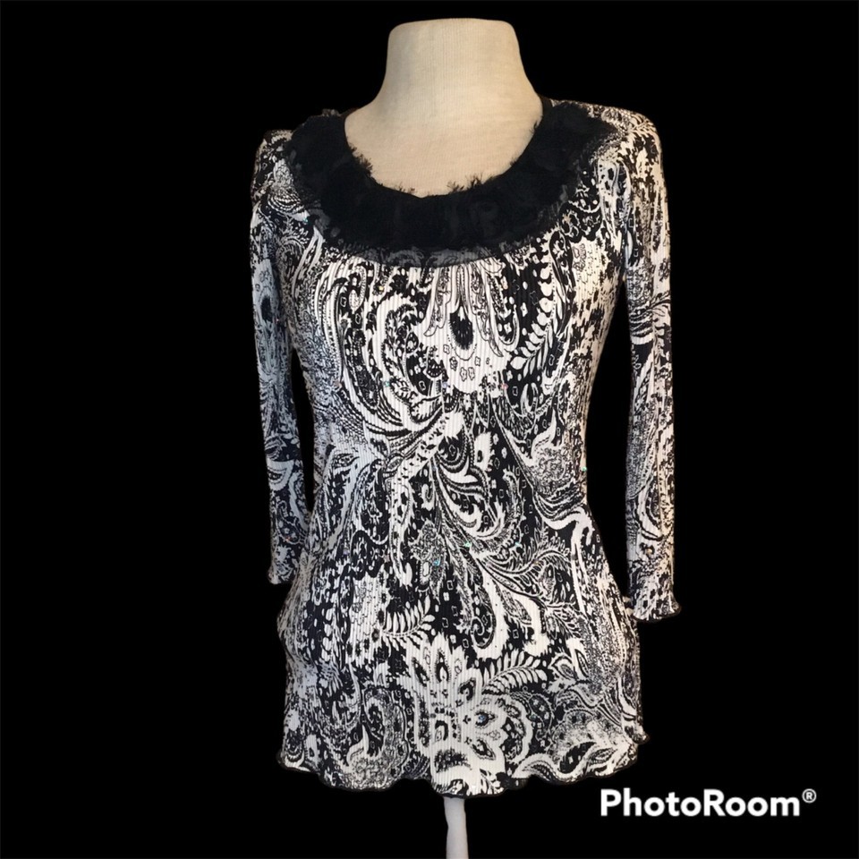 Black and White Blouse Black Fabric Roses Accents the Neckline Ladies Small - $9.50