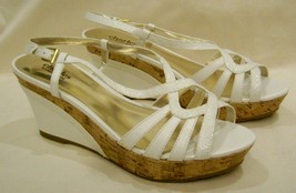 Charles David Platform Wedge Sandals Size-9.5 White Leather - $39.97
