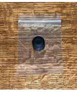 2004-10 TOYOTA Sienna Radio knob CD player dash unit RECEIVER KNOB Siena... - $212.31 MXN