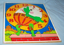 1981 Wooden Playskool Puzzle-Berne &amp; Universal-Time Teacher-178-16 - $192.93 MXN