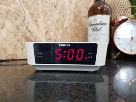 Philips LED Clock Radio AJ3115/79 AM/FM White  Retro Desktop Home Tuner ... - $30.07