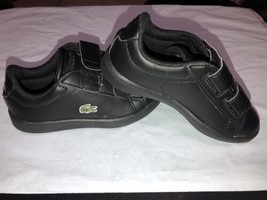 Lacoste Carnaby Evo Little Kids SZ 8 Black Hook &amp; Loop Sneakers EUC - $19.79