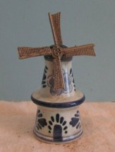 Vintage BLUE/WHITE  WINDMILL HOLLAND    Salt  OR Pepper Shaker - £10.79 GBP