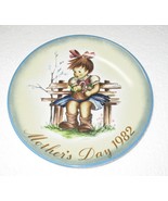 Hummel  The Flower Basket Mother&#39;s Day Plate 1982 by Schmid West Germany - £7.80 GBP