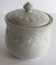 Fruit de Blanc Sugar Bowl & Lid Tabletops Unlimited Embossed Fruit (1995) - £7.78 GBP