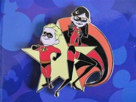 Disney Swapping Pins 71876 Disneystore.com - World of the Shooting Star Myste... - £21.91 GBP