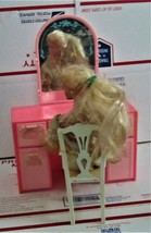 Barbie Furniture - Barbie &amp; Mirror Vanity - £10.99 GBP