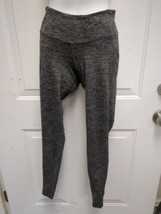 old navy active leggings GO-dry size s - £7.00 GBP