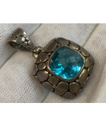 Sterling Silver Pendant 8.28g Fine Jewelry Blue Square Faceted Stone - £23.62 GBP