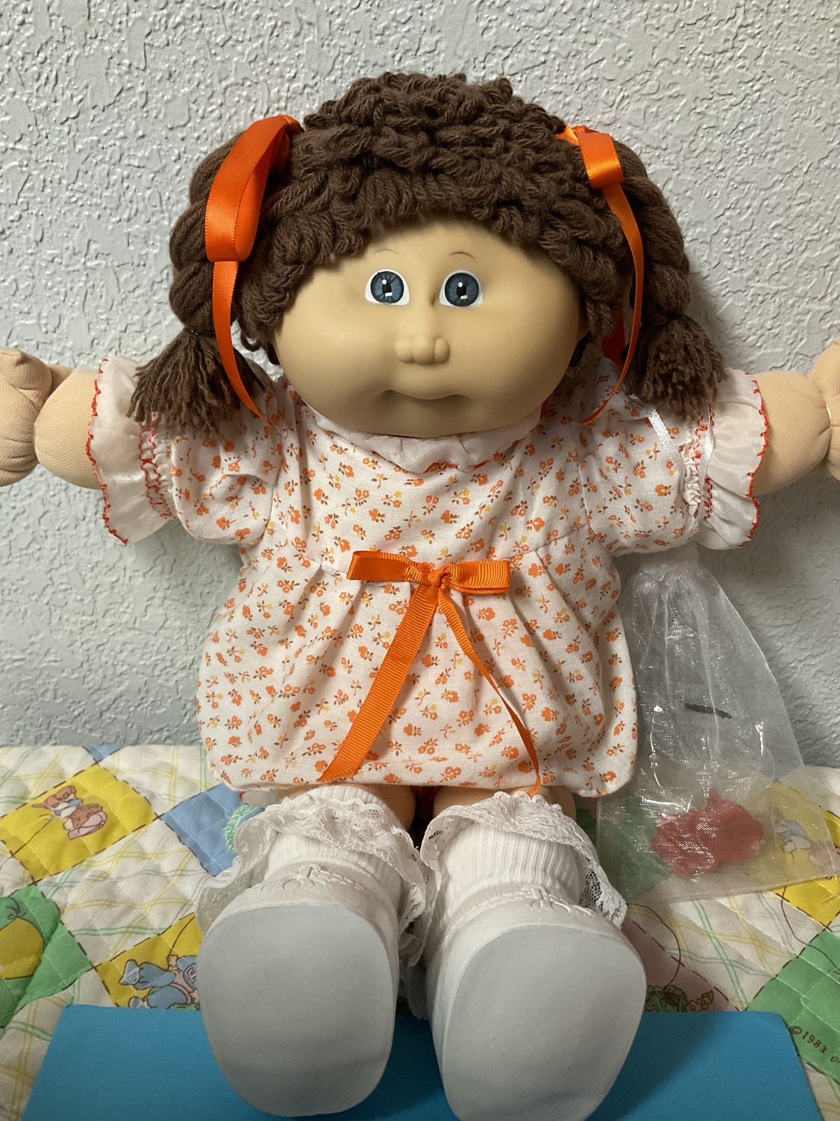 Vintage Cabbage Patch Kid Girl RARE Gray Eyes Poodle Hair Hong Kong HM#1 1985 Item image 5