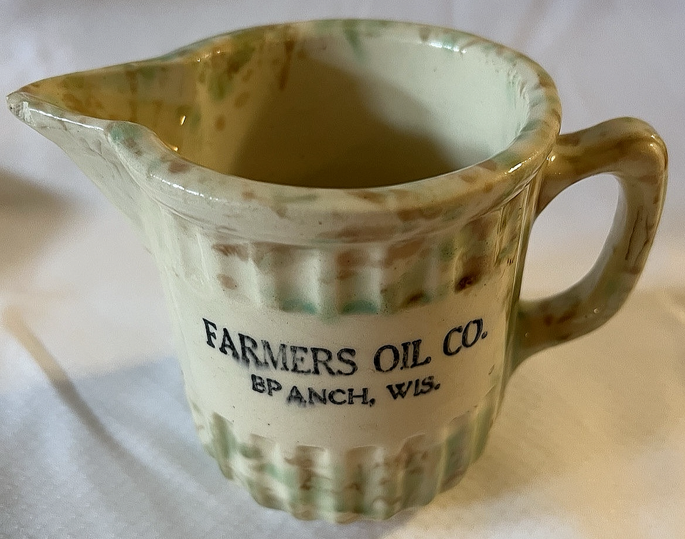Vintage Spongeware Advertising Pitcher, &quot;Farmers Oil Co. Branch, Wis.&quot; - £24.72 GBP