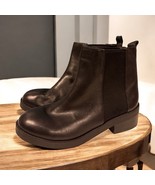 Steve Madden Gloryy Chelsea Boot Black Leather Pull On Ankle Bootie Size... - $565.28 MXN