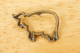 Ann Clark Jewelry Metal Figural Cow Cookie Cutter Tie Tack Mendon VT Brooch Pin - £11.92 GBP