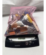 Lego One Pound 1 lb Mixed Lot Bricks Special Pieces Wheels Horse Random LG - $311.10 MXN